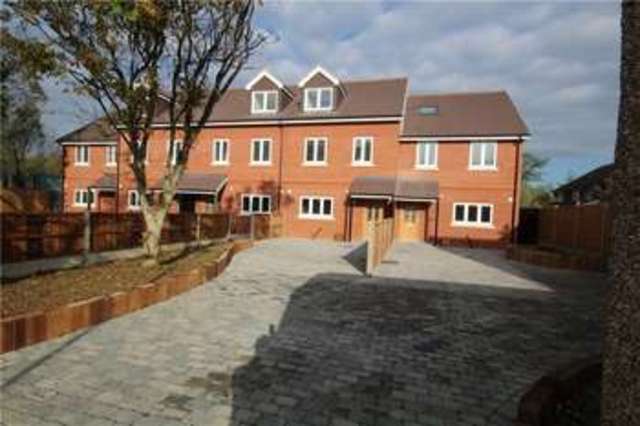  Image of 4 bedroom Terraced house for sale in Buttercup Close Northolt UB5 at Northolt  Northolt, UB5 5TS