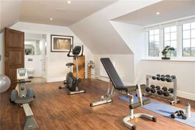  Image of 6 bedroom Detached house for sale in The Common Stanmore HA7 at The Common Stanmore Stanmore, HA7 3HT