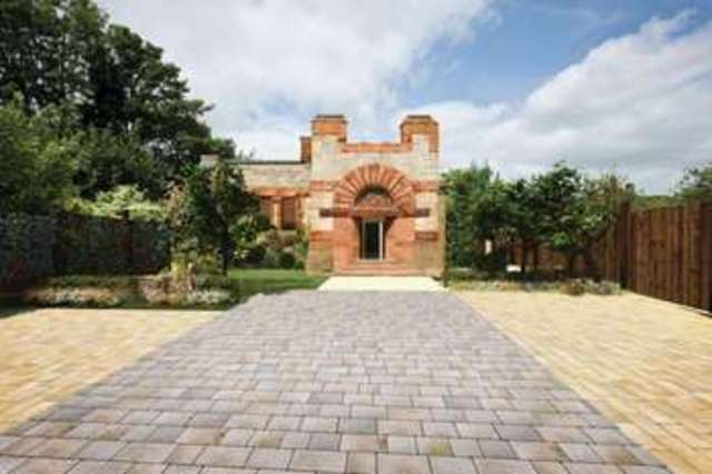  Image of 2 bedroom Apartment for sale in Melbourne Road Bushey WD23 at Bushey Hertfordshire Bushey, WD23 3LL