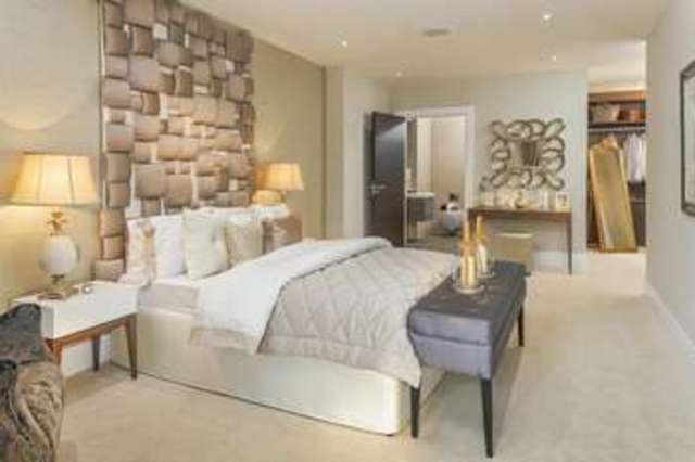  Image of 2 bedroom Apartment for sale in The Common Stanmore HA7 at The Common Stanmore Stanmore, HA7 3HT