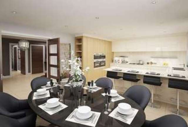  Image of 5 bedroom Detached house for sale in The Common Stanmore HA7 at The Common Stanmore Stanmore, HA7 3HT
