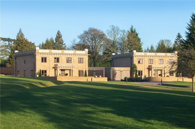  Image of 5 bedroom Detached house for sale in The Common Stanmore HA7 at The Common Stanmore Stanmore, HA7 3HT