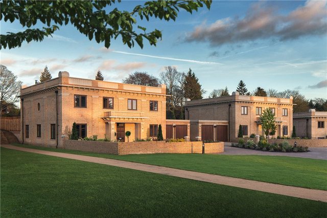  Image of 5 bedroom Detached house for sale in The Common Stanmore HA7 at The Common Stanmore Stanmore, HA7 3HT
