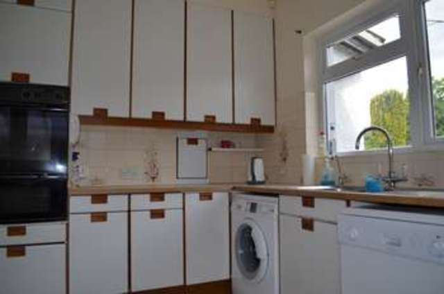  Image of 3 bedroom Detached house for sale in Southampton Road Cosham Portsmouth PO6 at Portchester Portsmouth Hampshire, PO6 4RY