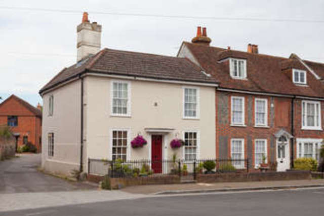  Image of 4 bedroom End of Terrace for sale in Castle Street Portchester Fareham PO16 at Portchester Fareham Hampshire, PO16 9QX
