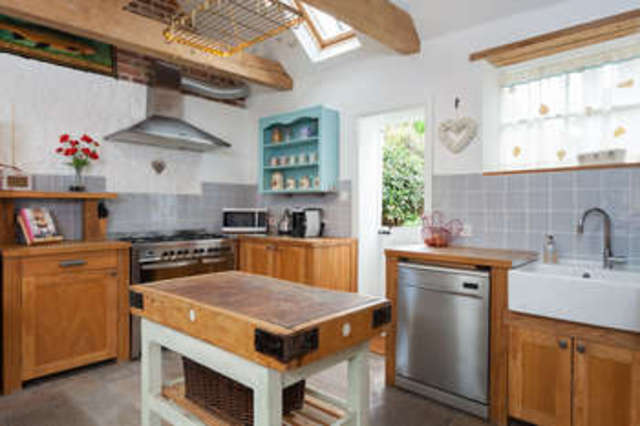  Image of 4 bedroom End of Terrace for sale in Castle Street Portchester Fareham PO16 at Portchester Fareham Hampshire, PO16 9QX