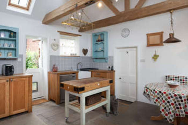  Image of 4 bedroom End of Terrace for sale in Castle Street Portchester Fareham PO16 at Portchester Fareham Hampshire, PO16 9QX