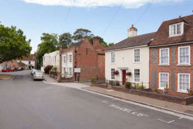  Image of 4 bedroom End of Terrace for sale in Castle Street Portchester Fareham PO16 at Portchester Fareham Hampshire, PO16 9QX