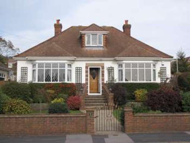  Image of 3 bedroom Detached house for sale in Leith Avenue Portchester Fareham PO16 at Portchester Fareham Hampshire, PO16 8HL