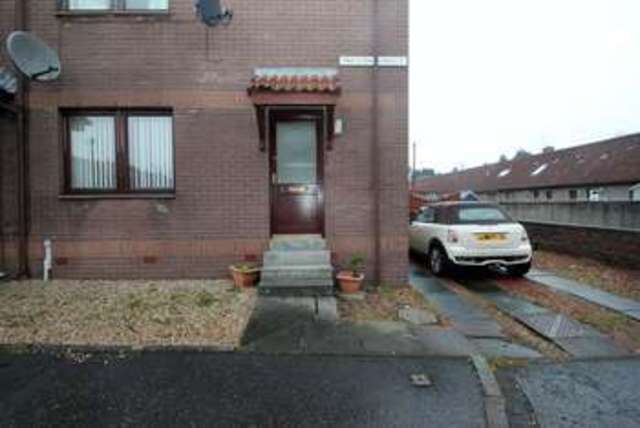  Image of 2 bedroom Flat for sale in Preston Terrace Sauchie Alloa FK10 at Preston Terrace  Sauchie, FK10 3FB