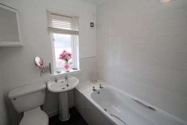  Image of 2 bedroom Flat for sale in Preston Terrace Sauchie Alloa FK10 at Preston Terrace  Sauchie, FK10 3FB