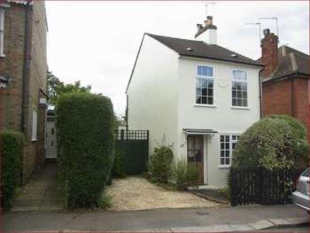  Image of 3 bedroom Property for sale in Puller Road Barnet EN5 at Puller Road  HIGH BARNET, EN5 4HQ