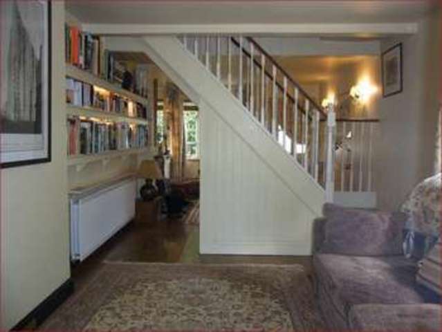  Image of 3 bedroom Property for sale in Puller Road Barnet EN5 at Puller Road  HIGH BARNET, EN5 4HQ