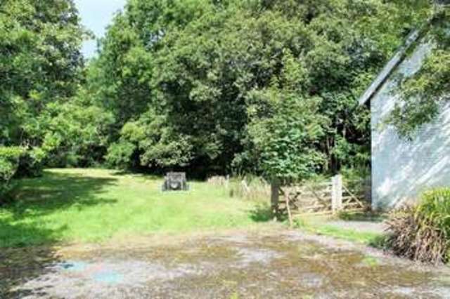  Image of 7 bedroom Detached house for sale in Purbrook Heath Road Purbrook Waterlooville PO7 at Purbrook Waterlooville Hampshire, PO7 5RT