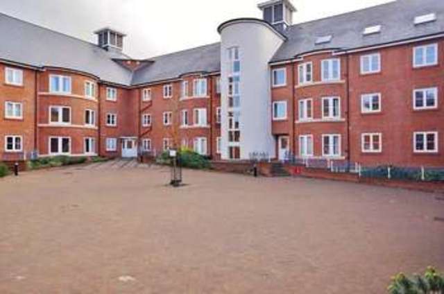  Image of 1 bedroom Flat for sale in Quakers Court Abingdon OX14 at Abingdon, OX14 3PY