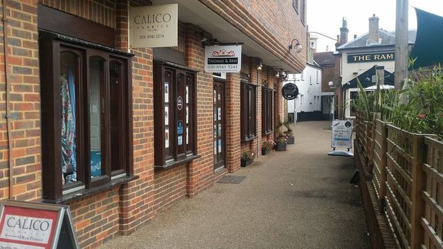  Image of Property to rent in Ram Passage Kingston upon Thames KT1 at Ram Passage  Kingston Upon Thames, KT1 1HH