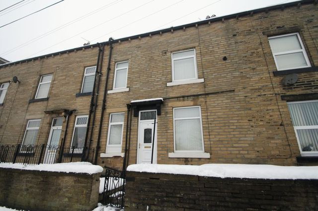  Image of 2 bedroom Detached house to rent in Ramsgate Street Halifax HX1 at Ramsgate Street  Halifax, HX1 4RQ
