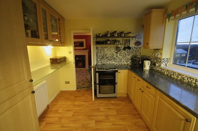  Image of 2 bedroom Bungalow for sale in Ridgeway Gardens Brighouse HD6 at Ridgeway Gardens  Brighouse, HD6 2PZ