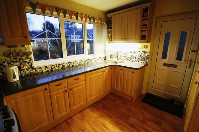  Image of 2 bedroom Bungalow for sale in Ridgeway Gardens Brighouse HD6 at Ridgeway Gardens  Brighouse, HD6 2PZ