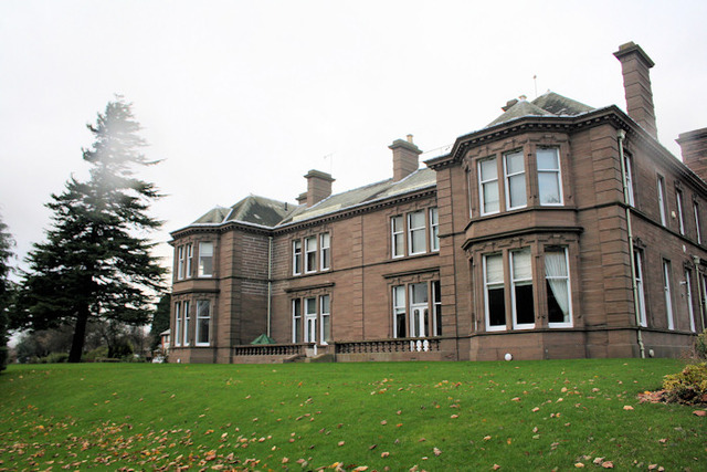  Image of 1 bedroom Flat to rent in Vernonholme Riverside Drive Dundee DD2 at West End Dundee Dundee, DD2 1QJ