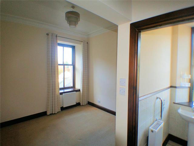  Image of 1 bedroom Flat to rent in Vernonholme Riverside Drive Dundee DD2 at West End Dundee Dundee, DD2 1QJ