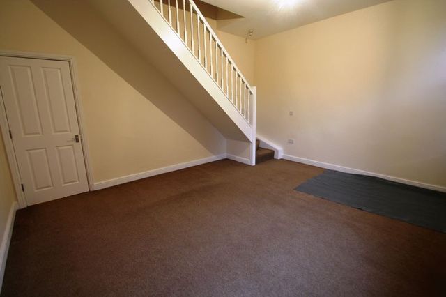  Image of 2 bedroom Detached house for sale in Huddersfield Road Elland HX5 at Rosemount Terrace Huddersfield Road Elland, HX5 0EE