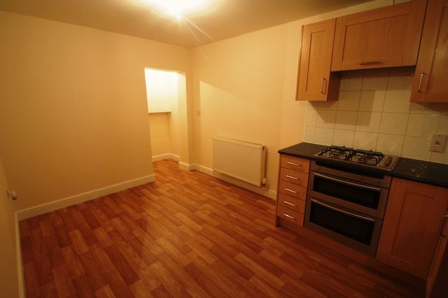  Image of 2 bedroom Detached house for sale in Huddersfield Road Elland HX5 at Rosemount Terrace Huddersfield Road Elland, HX5 0EE
