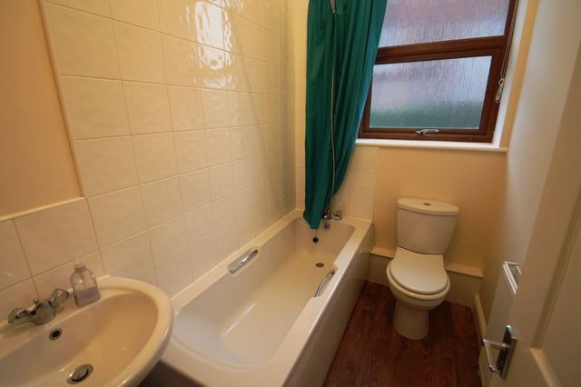  Image of 2 bedroom Detached house for sale in Huddersfield Road Elland HX5 at Rosemount Terrace Huddersfield Road Elland, HX5 0EE
