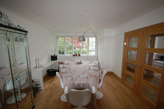  Image of 5 bedroom Semi-Detached house to rent in Ruskin Close London NW11 at Ruskin Close Hampstead Garden Suburb London, NW11 7AU