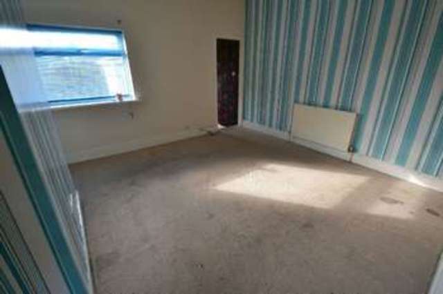  Image of 3 bedroom Terraced house for sale in Sandford Avenue Long Eaton Nottingham NG10 at Sandford Avenue  Long Eaton, NG10 1BQ