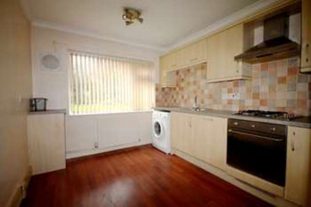  Image of 2 bedroom Flat for sale in Abbey Park Beckenham BR3 at Abbey Park Beckenham Kent, BR3 1PX