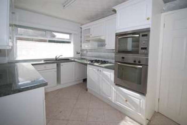  Image of 3 bedroom Property for sale in Scarborough Road Newport NP19 at Scarborough Road  Newport, NP19 7JJ
