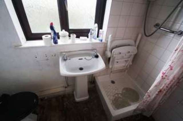  Image of 3 bedroom Detached house for sale in School Street Greetland Halifax HX4 at School Street  Greetland, HX4 8JB