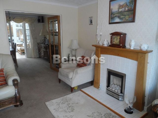  Image of 3 bedroom Semi-Detached house for sale in Shakespeare Way Sutton Hill Telford TF7 at Shakespeare Way Sutton Heights Telford, TF7 4JX
