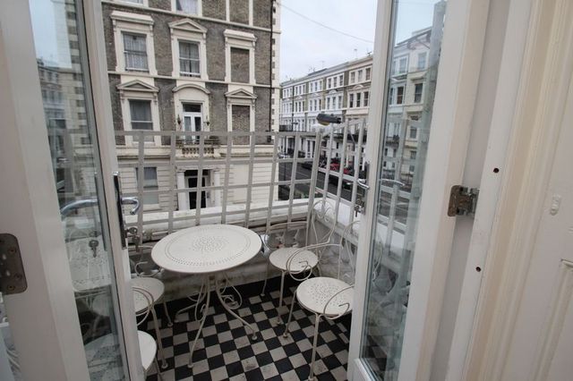  Image of 1 bedroom Flat to rent in Castletown Road London W14 at Castletown Road  London, W14 9HE