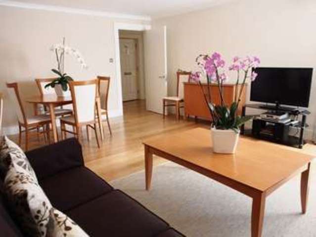  Image of 2 bedroom Flat to rent in Kensington High Street London W8 at Kensington High Street  London, W8 6EL