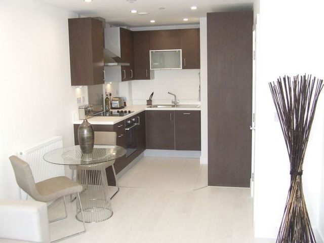  Image of 1 bedroom Flat to rent in Christian Street London E1 at Christian Street Aldgate London, E1 1SE