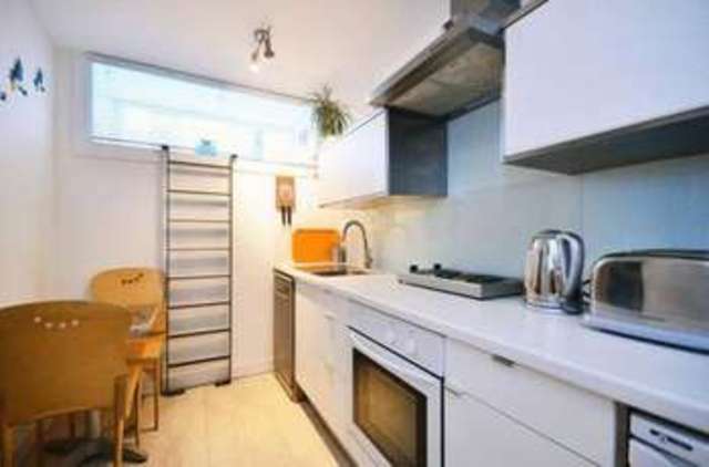  Image of Property to rent in Academy Buildings Fanshaw Street London N1 at Fanshaw Street  London, N1 6LQ