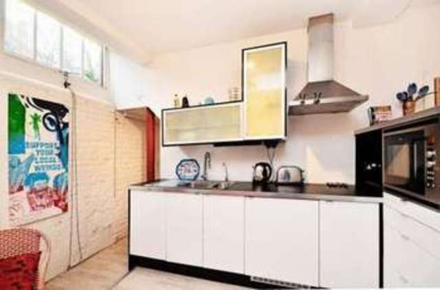  Image of Property to rent in Academy Buildings Fanshaw Street London N1 at Fanshaw Street  London, N1 6LQ