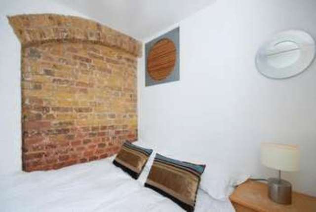  Image of Property to rent in Academy Buildings Fanshaw Street London N1 at Fanshaw Street  London, N1 6LQ