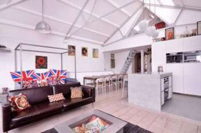  Image of Property to rent in Academy Buildings Fanshaw Street London N1 at Fanshaw Street  London, N1 6LQ