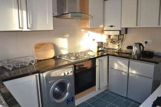 Image of 1 bedroom House Share to rent in York Street Cambridge CB1 at York Street Room 1 Cambridge, CB1 2PZ