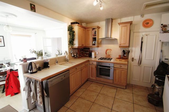  Image of 2 bedroom Detached house for sale in Oldham Road Sowerby Bridge HX6 at Slitheroe Cottage Oldham Road Ripponden, HX6 4EU