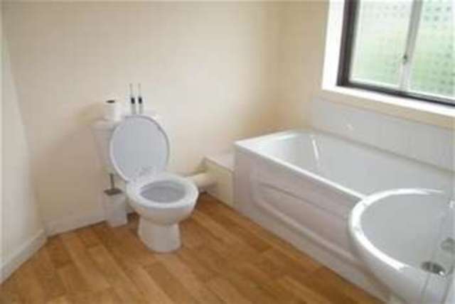  Image of 3 bedroom Detached house to rent in Somerville Place Portsmouth PO2 at Portsmouth, PO2 8RQ