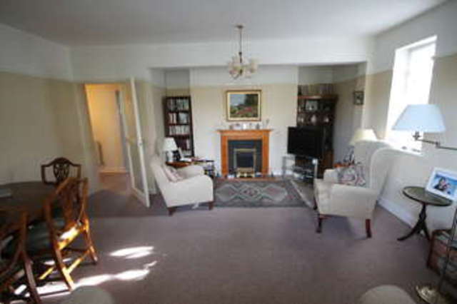  Image of 2 bedroom Flat for sale in Southend Road Beckenham BR3 at Southend Road Beckenham Beckenham, BR3 5AF