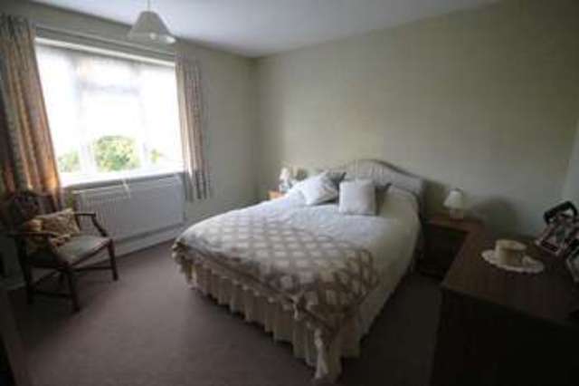  Image of 2 bedroom Flat for sale in Southend Road Beckenham BR3 at Southend Road Beckenham Beckenham, BR3 5AF