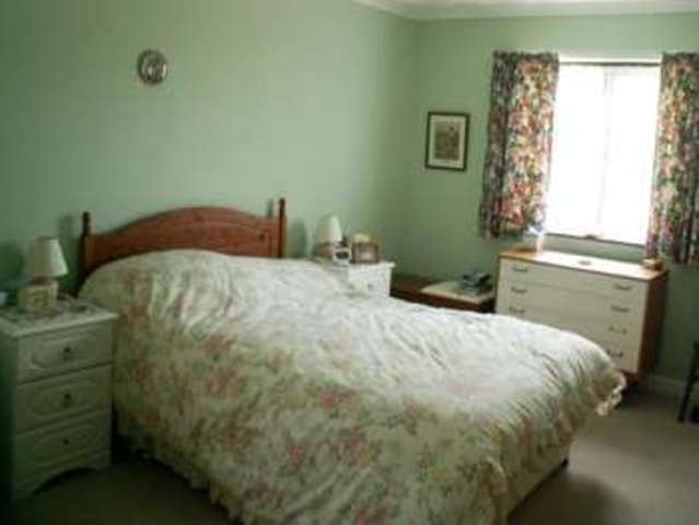  Image of 3 bedroom Bungalow for sale in Southgate Park Spittal Haverfordwest SA62 at Spittal Haverfordwest Spittal, SA62 5QQ