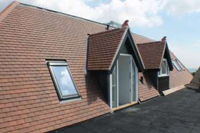  Image of 2 bedroom Flat for sale in St. Helens Parade Southsea PO4 at Southsea Hampshire, PO4 0QJ