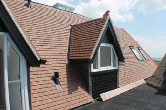  Image of 2 bedroom Flat for sale in St. Helens Parade Southsea PO4 at Southsea Hampshire, PO4 0QJ