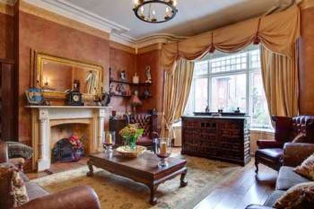  Image of 5 bedroom Semi-Detached house for sale in Helena Road Southsea PO4 at Southsea Hampshire, PO4 9RH